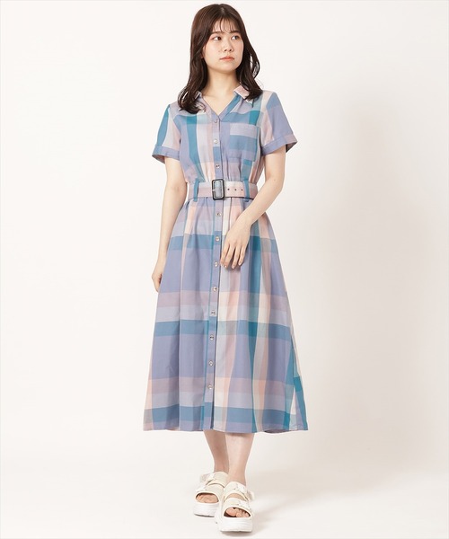 REDYAZEL(レディアゼル)の「レトロチェックワンピース(ワンピース・レディース・オフホワイト/ブルー/グリーン・SMALL/MEDIUM)」の17枚目の写真