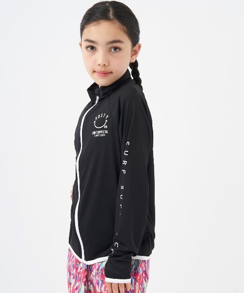 RUSTY（ラスティ）の「【RUSTY:ラスティー】キッズラッシュガード　ニコちゃんシリーズ（ラッシュガード・キッズ・エメラルド/ブラック/ピンク/ホワイト/イエロー・140/150/160/100/110/120/130）」の11枚目の写真