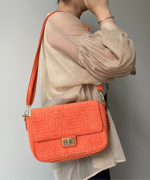 CPCM（シーピーシーエム）の「パイル地2WAYショルダー（ショルダーバッグ・レディース・オレンジ/ブルー/ブラック・FREE）」の4枚目の写真