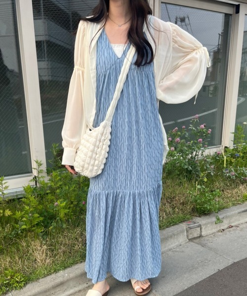 nemne store(ネンネストア)の「【低身長用サイズあり】ジャガードシアーキャミワンピース(ワンピース・レディース・ブルー/アイボリー・SMALL/MEDIUM)」の8枚目の写真