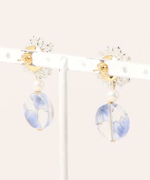 tone(トーン)の「【Hi-na】つぶビーズ×フラワーパーツ ピアス(MA)(ピアス(両耳用)・レディース・ピンク/ブルー/ブラック・FREE)」の10枚目の写真