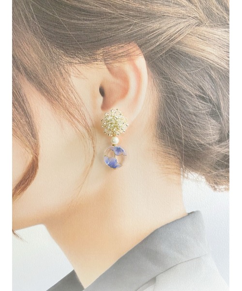 tone(トーン)の「【Hi-na】つぶビーズ×フラワーパーツ ピアス(MA)(ピアス(両耳用)・レディース・ピンク/ブルー/ブラック・FREE)」の5枚目の写真