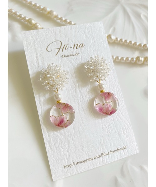 tone(トーン)の「【Hi-na】つぶビーズ×フラワーパーツ ピアス(MA)(ピアス(両耳用)・レディース・ピンク/ブルー/ブラック・FREE)」の6枚目の写真