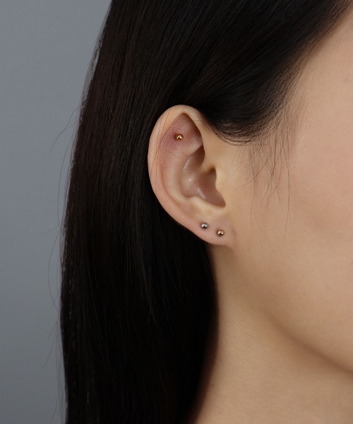 CEMONEMO（セモネモ）の「【金属アレルギー対応】 ミックスカラー メタルボール ミニピアス / サージカルステンレス 316L（ピアス（両耳用）・レディース・シルバー×ゴールド/ゴールド/シルバー/ピンクゴールド・FREE）」の10枚目の写真