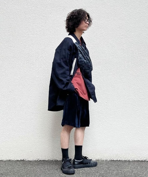 my beautiful landlet(マイビューティフルランドレット)の「【my beautiful landlet】 PAISLEY PATTERN JACQUARD SHOULDER BAG(ボディバッグ/ウエストポーチ・メンズ・ベージュ/ネイビー・FREE)」の21枚目の写真