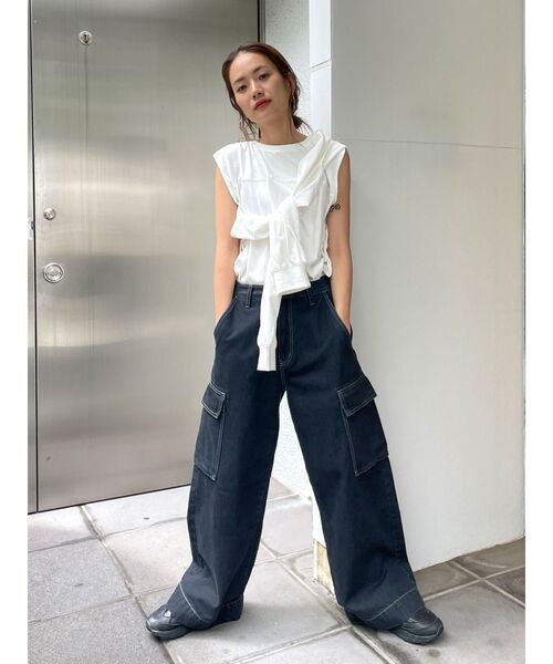 Ungrid（アングリッド）の「ショルダースリットロングスリーブTee（Tシャツ/カットソー・レディース・チャコールグレー/パープル/オフホワイト・FREE）」の17枚目の写真