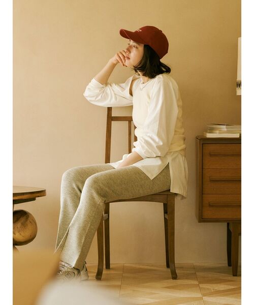 Ungrid（アングリッド）の「ショルダースリットロングスリーブTee（Tシャツ/カットソー・レディース・チャコールグレー/パープル/オフホワイト・FREE）」の6枚目の写真