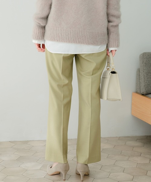 URBAN RESEARCH ROSSO WOMEN（アーバンリサーチ　ロッソ）の「ストレートセミフレアウールパンツ（その他パンツ・レディース・ピンク/イエロー系その他/オフホワイト・38/36）」の13枚目の写真