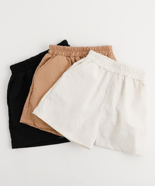 URBAN CHERRY(アーバンチェリー)の「ジャガードショートパンツ(その他パンツ・キッズ・ホワイト/ブラック/ブラウン・120cm/150cm/140cm/130cm/110cm)」の4枚目の写真