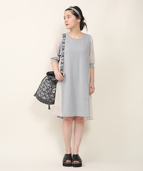 mystic（ミスティック）の「サイドシフォン半袖OP（ワンピース・レディース・グレー/ブラック/オフホワイト/カーキ・ﾌﾘ-）」の14枚目の写真