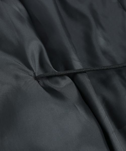 La-gemme(ラジェム)の「キルティングロングコート(ダウンジャケット/コート・レディース・ホワイト/ブラック・フリー)」の5枚目の写真