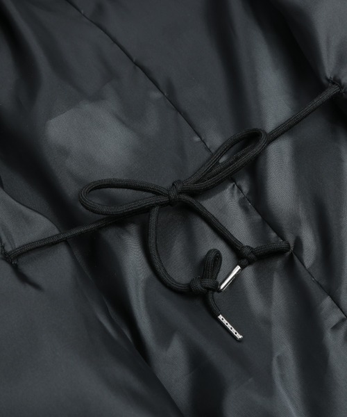 La-gemme(ラジェム)の「キルティングロングコート(ダウンジャケット/コート・レディース・ホワイト/ブラック・フリー)」の6枚目の写真