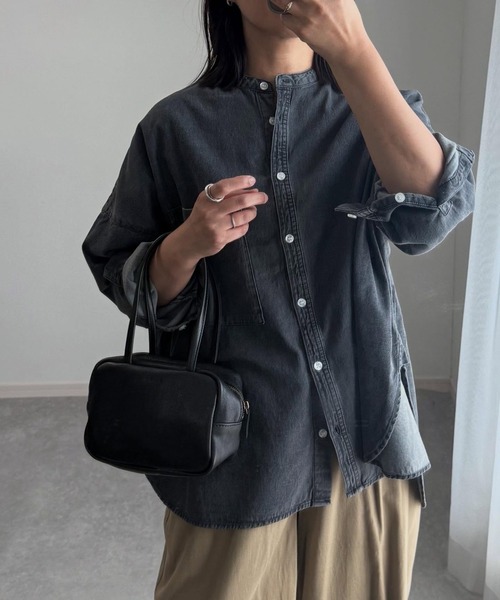 ANGIE(アンジー)の「オーバーサイズ バンドカラー デニムシャツ(シャツ/ブラウス・レディース・ネイビー/ブルー/ブルー系その他/グレー・FREE)」の17枚目の写真
