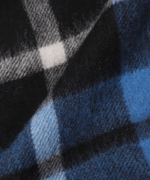 417 EDIFICE（フォーワンセブンエディフィス）の「【TWEEDMILL / ツイードミル】 Lamds Wool チェックマフラー（マフラー・メンズ・チャコールグレー/ブラック/ベージュ/グレー/レッド/サックスブルー/イエロー/ブルー・FREE）」の19枚目の写真