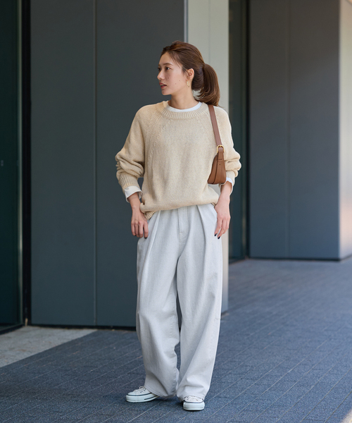 フレームワーク　リネンコットンラグランニット　ホワイト　長袖 FRAMeWORK（フレームワーク）の「リネンコットンラグランニット