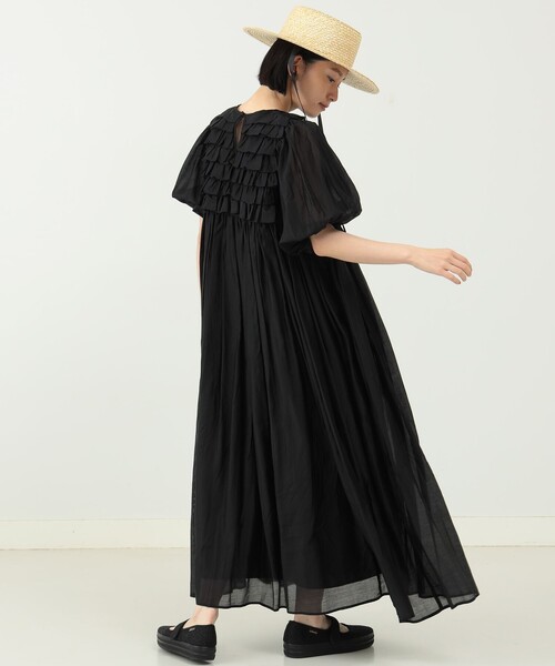 CAROLINA GLASER（カロリナ グレイサー）の「Aya × CAROLINA GLASER / フリルワンピース（ワンピース・レディース・ブラック/グレー・MEDIUM/SMALL）」の7枚目の写真