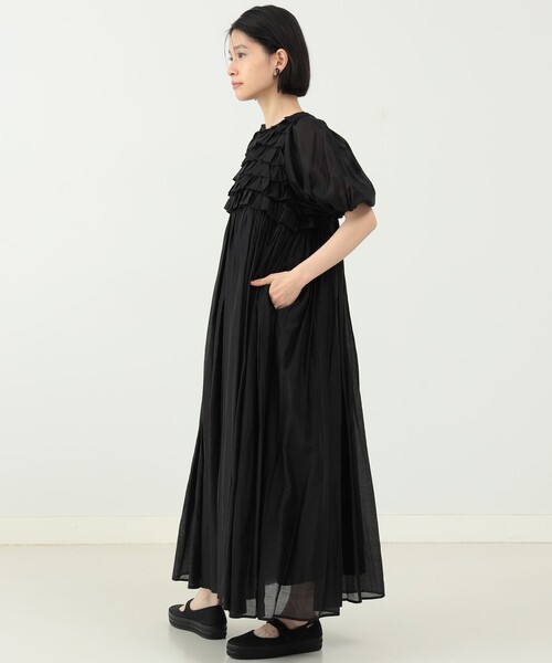 CAROLINA GLASER（カロリナ グレイサー）の「Aya × CAROLINA GLASER / フリルワンピース（ワンピース・レディース・ブラック/グレー・MEDIUM/SMALL）」の13枚目の写真