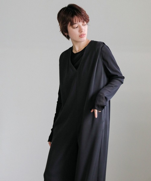 select MOCA（セレクトモカ）の「Vネックショルダータックオールインワン（つなぎ/オールインワン・レディース・ネイビー/チャコールグレー・SMALL/MEDIUM/LARGE）」の20枚目の写真