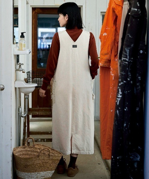 Sunny clouds（サニークラウズ）の「サニークラウズ　重宝ニットタートル〈レディース〉（ニット/セーター・レディース・ブルー/ブラック/オフホワイト/テラコッタ・M/LL/L/3L/MP）」の9枚目の写真