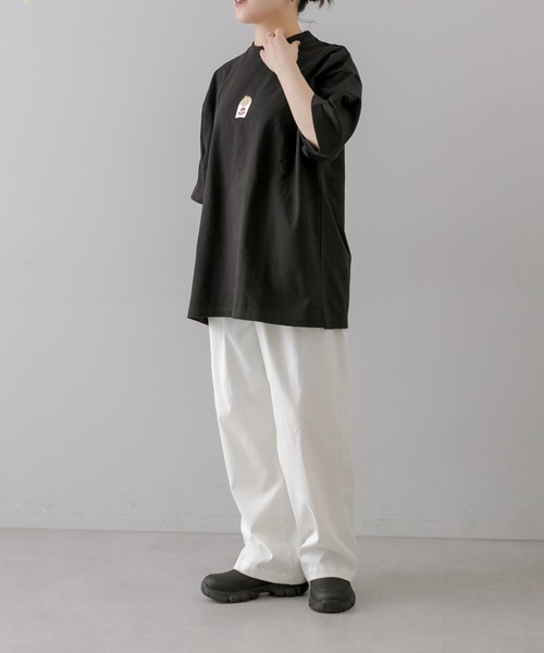 ear PAPILLONNER(イアパピヨネ)の「【Wendy's(ウェンディーズ)コラボ第二弾!】コットン刺しゅうTシャツ(Tシャツ/カットソー・レディース・ブラック/ホワイト・FREE)」の7枚目の写真