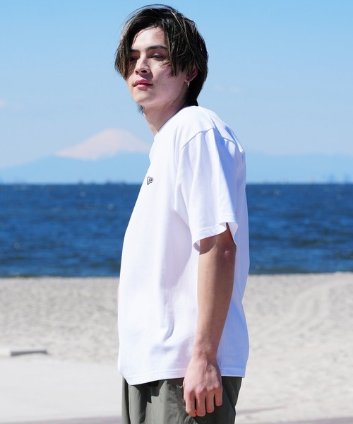 NEW ERA(ニューエラ)の「【ムラサキスポーツ限定】NEW ERA/ニューエラ 半袖Tシャツ オーバーサイズ バックプリント 吸汗速乾 14334731/14334732/14334733/14334734(Tシャツ/カットソー・メンズ・ブラック系その他/ホワイト系その他2/ブラック系その他2/ホワイト系その他・M/L/XL/2XL)」の6枚目の写真