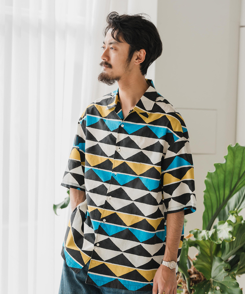 EDIFICE(エディフィス)の「【T'acca / タッカ】ブロックプリント 半袖シャツ(シャツ/ブラウス・メンズ・ブラック系その他/ブラック×ブラック/ブラック/アイボリー/ブラックミックス・MEDIUM/LARGE)」の9枚目の写真