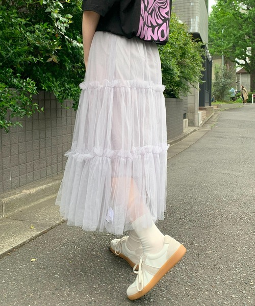 SHEPP(シープ)の「チュールティアード ロングスカート(スカート・レディース・ブルー/アイボリー/ライトピンク/ブラック/ホワイト・F)」の5枚目の写真