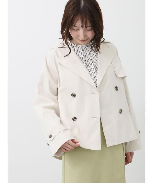 【美品】deres デレス　ショートコート　オフホワイト deres デレス ショートコート オフホワイト