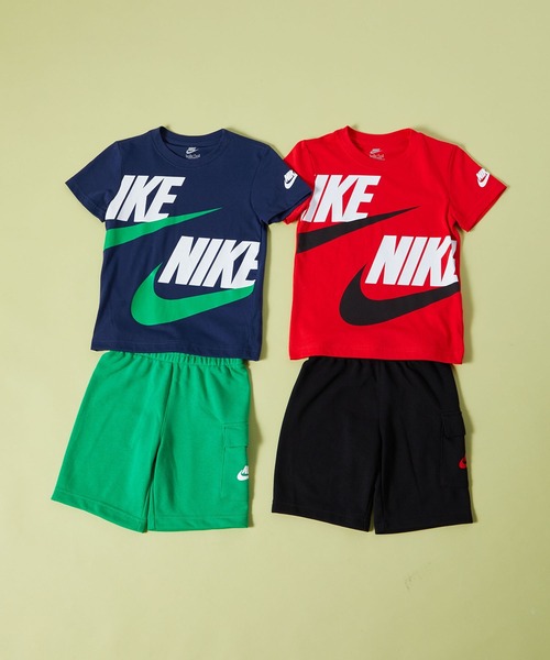 NIKE(ナイキ)の「NIKE NKB B NSW HBR CARGO SHORT SET(Tシャツ/カットソー・キッズ・ブラック/グリーン・110cm/105cm/120cm/115cm)」の4枚目の写真