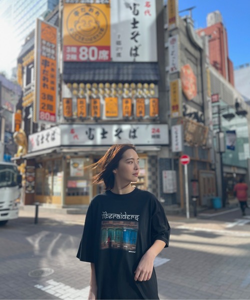 Liberaiders(リベレイダース)の「MAW WORLD TOUR TEE KATHMANDU NEPAL(Tシャツ/カットソー・メンズ・ブラック/ホワイト・XL/L/M/S)」の14枚目の写真