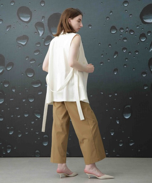 Apo(s)ture(アポスチャー)の「ARIA-007/撥水ツイルストレッチタックワイドパンツ(その他パンツ・レディース・ブラック/ベージュ/ネイビー/グリーン・XS/S/M/L/XL)」の9枚目の写真