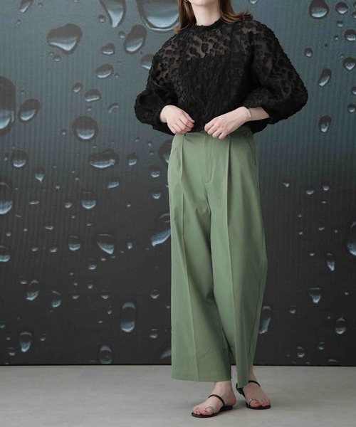 Apo(s)ture(アポスチャー)の「ARIA-007/撥水ツイルストレッチタックワイドパンツ(その他パンツ・レディース・ブラック/ベージュ/ネイビー/グリーン・XS/S/M/L/XL)」の17枚目の写真