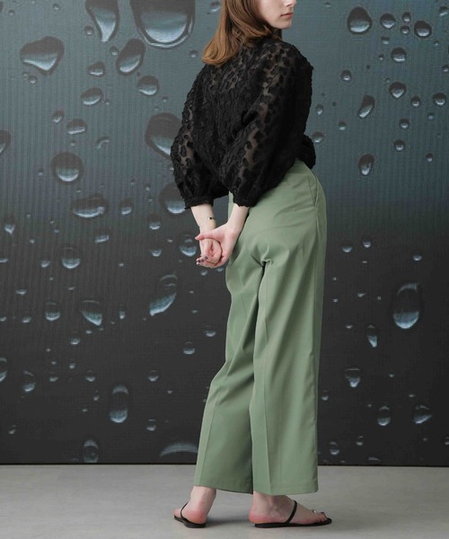Apo(s)ture(アポスチャー)の「ARIA-007/撥水ツイルストレッチタックワイドパンツ(その他パンツ・レディース・ブラック/ベージュ/ネイビー/グリーン・XS/S/M/L/XL)」の21枚目の写真