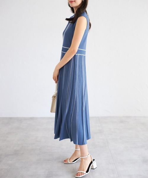 tocco closet(トッコ クローゼット)の「【ZOZO限定】配色ノースリーブニットワンピース(ワンピース・レディース・グレー系その他/ブラック×ホワイト/ブルー系その他・M)」の8枚目の写真