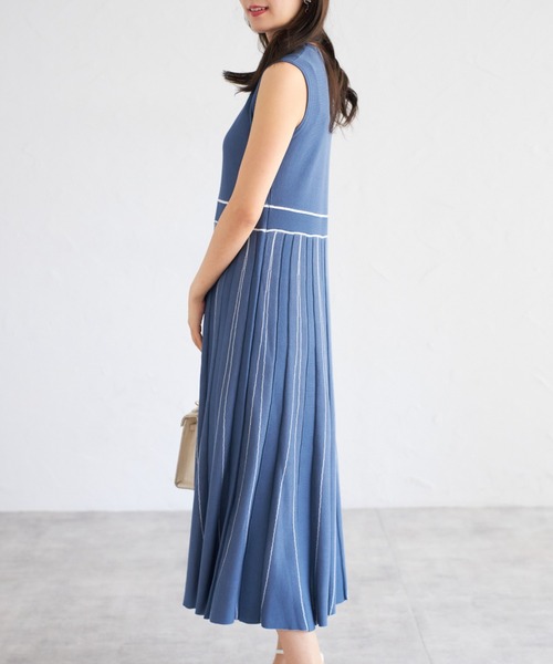 tocco closet(トッコ クローゼット)の「【ZOZO限定】配色ノースリーブニットワンピース(ワンピース・レディース・グレー系その他/ブラック×ホワイト/ブルー系その他・M)」の13枚目の写真