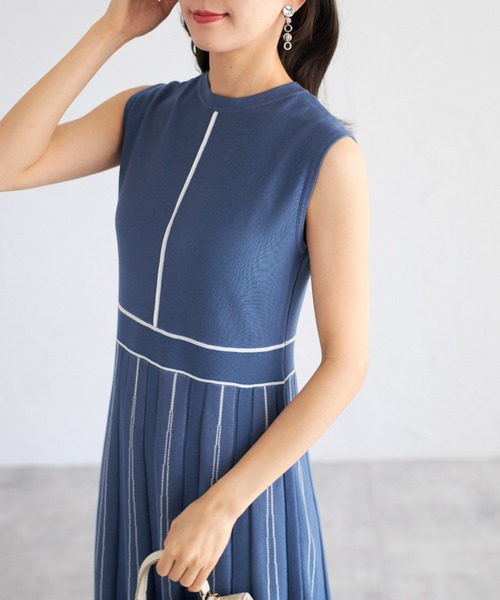 tocco closet(トッコ クローゼット)の「【ZOZO限定】配色ノースリーブニットワンピース(ワンピース・レディース・グレー系その他/ブラック×ホワイト/ブルー系その他・M)」の17枚目の写真