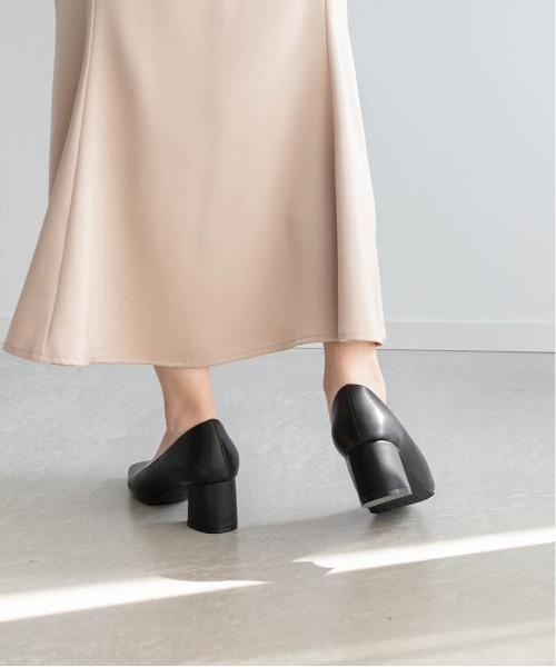 RANDA（ランダ）の「走れる美脚パンプス スクエアトゥ×Vカット（パンプス・レディース・ブラック/ベージュ/アイボリー・23/24/25/22/25.5/22.5/24.5/23.5）」の6枚目の写真