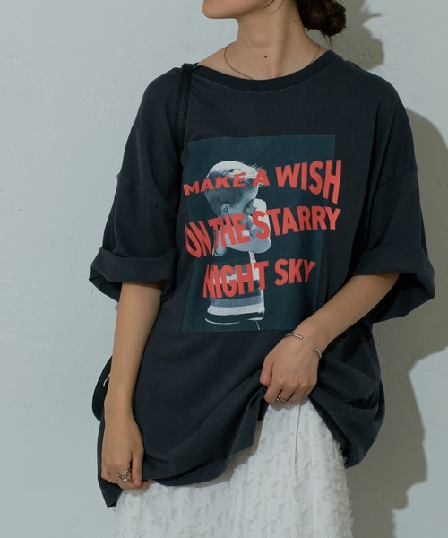 COLONY 2139（コロニートゥーワンスリーナイン）の「インクジェットプリントTシャツ（Tシャツ/カットソー・レディース・オフホワイト/チャコールグレー・FREE）」の2枚目の写真