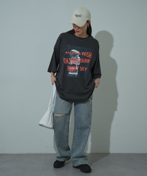 COLONY 2139（コロニートゥーワンスリーナイン）の「インクジェットプリントTシャツ（Tシャツ/カットソー・レディース・オフホワイト/チャコールグレー・FREE）」の19枚目の写真