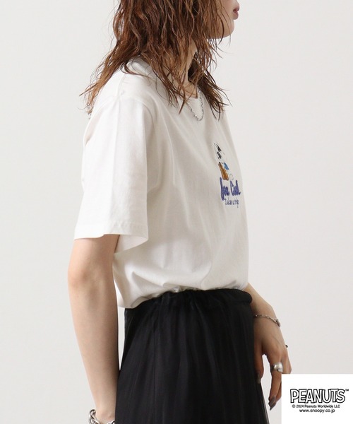 PEANUTS（ピーナッツ）の「PEANUTS 刺繍半袖Tシャツ（Tシャツ/カットソー・メンズ・ホワイト系/ブラック系/ライトピンク/ライトカーキ/杢グレー/オフホワイト/ベージュ/ブラック/レッド/カーキ系・LL/M/L）」の19枚目の写真