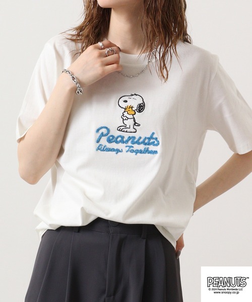 PEANUTS（ピーナッツ）の「PEANUTS 刺繍半袖Tシャツ（Tシャツ/カットソー・メンズ・ホワイト系/ブラック系/ライトピンク/ライトカーキ/杢グレー/オフホワイト/ベージュ/ブラック/レッド/カーキ系・LL/M/L）」の12枚目の写真
