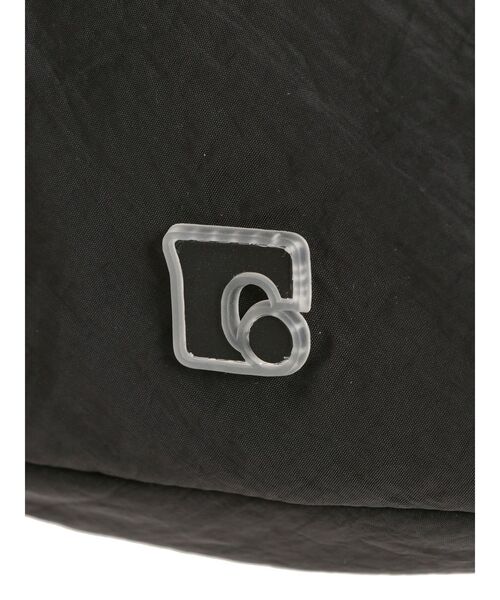 EMODA(エモダ)の「サイドコードパフバッグ(ショルダーバッグ・レディース・ホワイト/ブラック・FREE)」の21枚目の写真