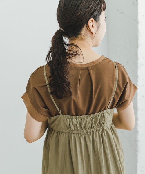 ITEMS URBANRESEARCH（アイテムズ アーバンリサーチ）の「バックタックフレンチプルオーバー（Tシャツ/カットソー・レディース・ホワイト/ブラック/カーキ/ライトベージュ/キャメル・FREE）」の5枚目の写真