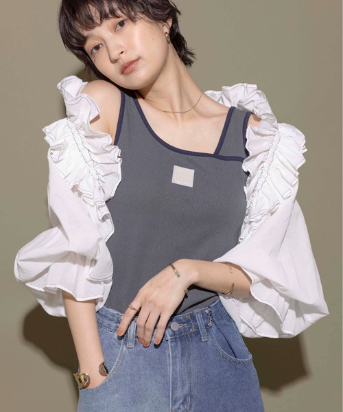 Eimee Law（エイミーロウ）の「パーツポイント2WAYリブタンク（タンクトップ・レディース・オフホワイト/ブラック/ダークグレー/ライトベージュ・38）」の3枚目の写真