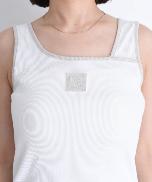 Eimee Law（エイミーロウ）の「パーツポイント2WAYリブタンク（タンクトップ・レディース・オフホワイト/ブラック/ダークグレー/ライトベージュ・38）」の6枚目の写真