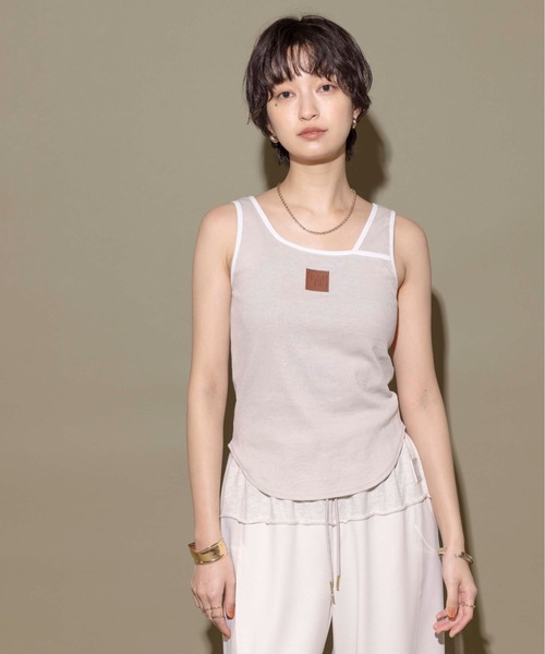 Eimee Law（エイミーロウ）の「パーツポイント2WAYリブタンク（タンクトップ・レディース・オフホワイト/ブラック/ダークグレー/ライトベージュ・38）」の9枚目の写真
