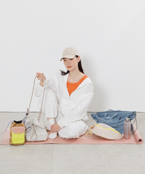 ACCOMMODE（アコモデ）の「ドロストキンチャクバッグ（ショルダーバッグ・レディース・オレンジ/ブラック/アイボリー・FREE）」の17枚目の写真