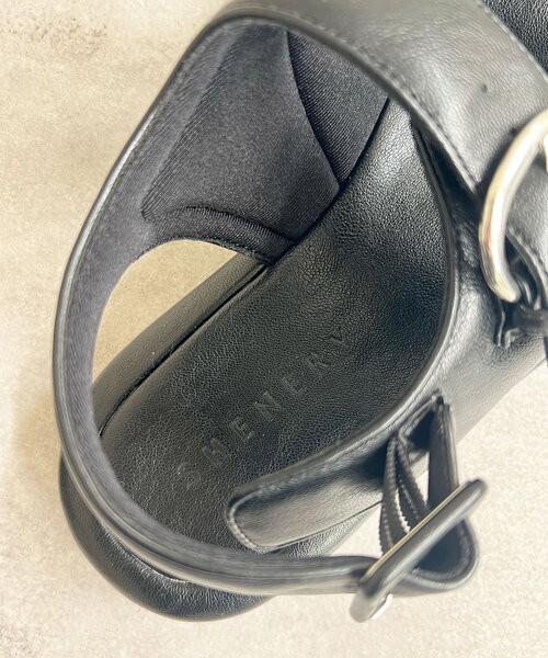 SHENERY（シーナリー）の「【履き心地◎】ボリュームストラップサンダル（サンダル・レディース・ブラック・36/38/37）」の9枚目の写真