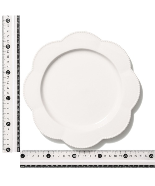 Francfranc（フランフラン）の「ブランシェ プレート M フラワー ホワイト（食器・レディース・ホワイト・FREE）」の6枚目の写真