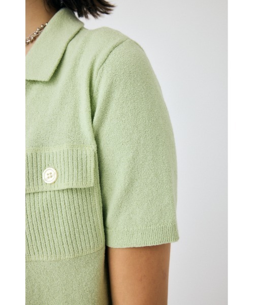 MOUSSY(マウジー)の「OVERLOCK POCKET KNIT シャツ(ニット/セーター・レディース・ライトグリーン/アイボリー/ブラック・FREE)」の6枚目の写真
